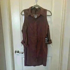 NWT EXPRESS BURGUNDY COLD SHOULDER SLEEVE BUTTON FRONT SHIRT DRESS SZ M